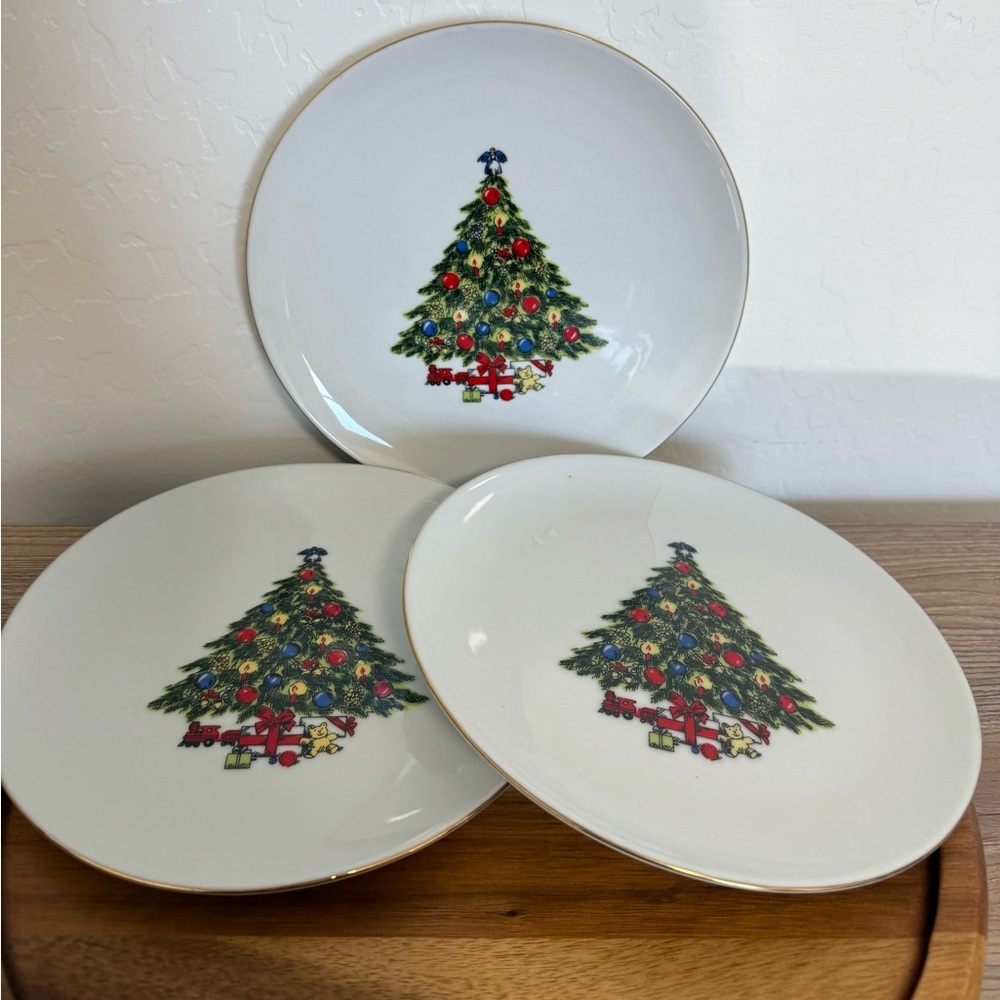 3 Jamestown China 8” Christmas Treasure Dinner Salad Lunch  Gold Rim Plates Hop